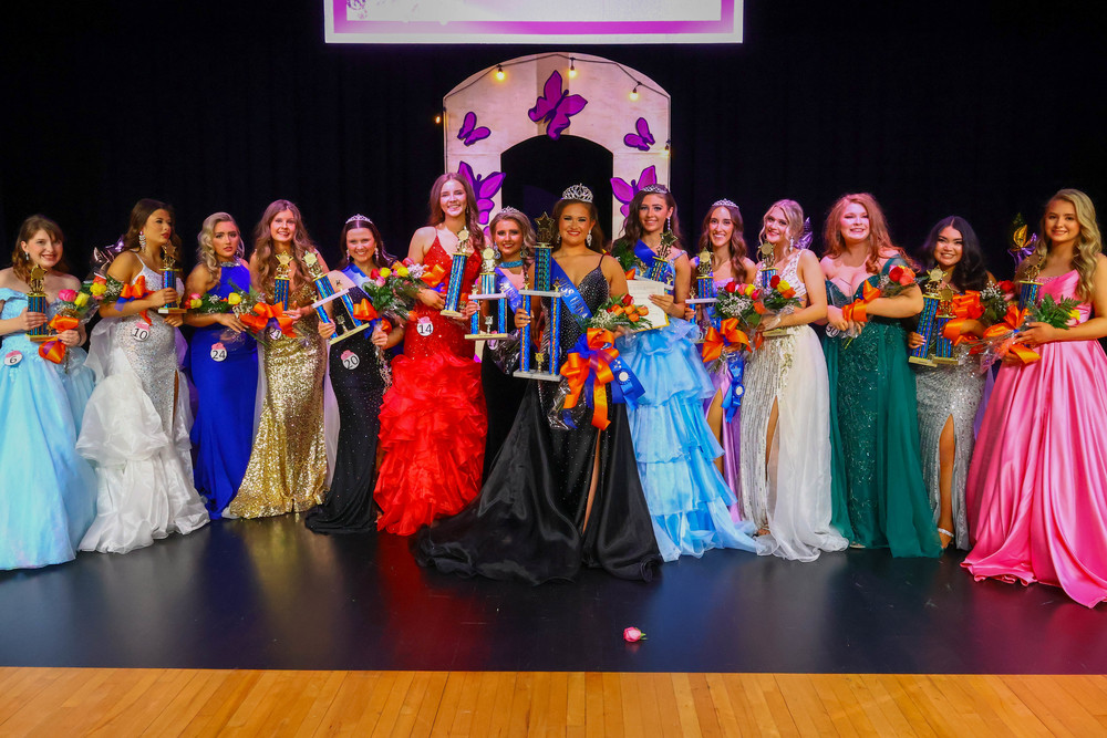 25-26 MS HHS PAGEANT