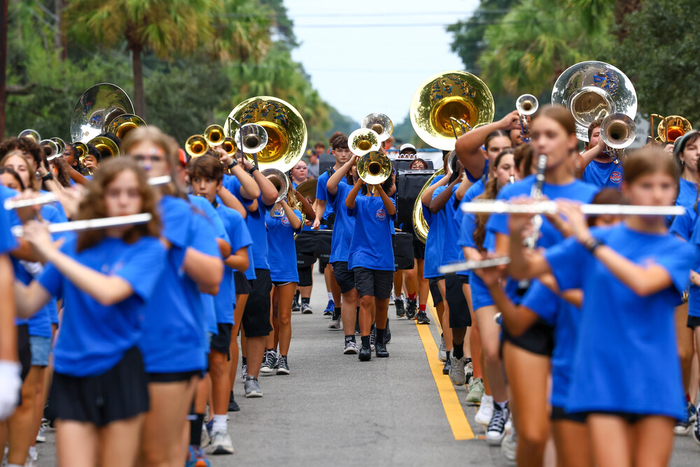 26-27 HOCO PARADE