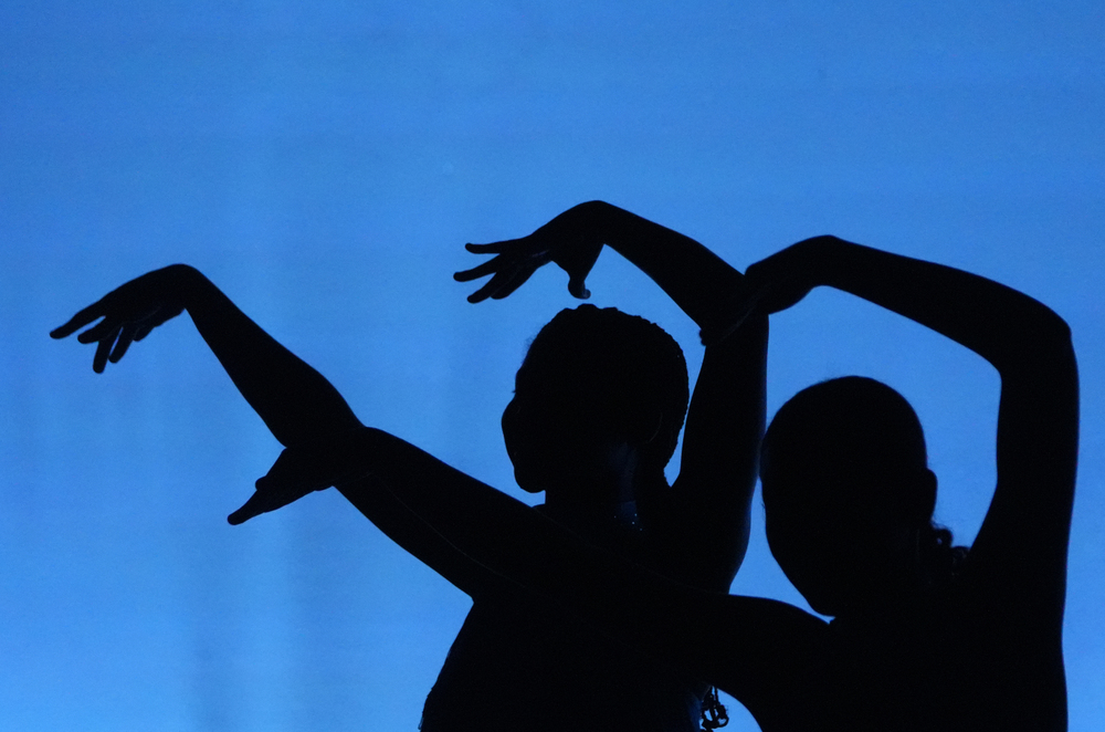 generic dancing image