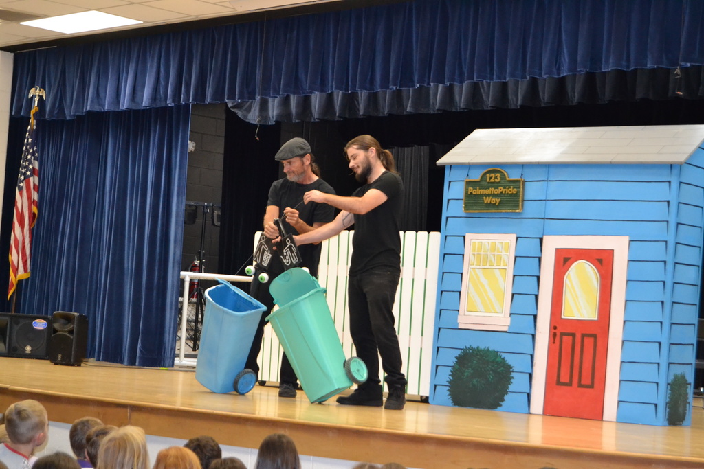 K-2 Puppet Show