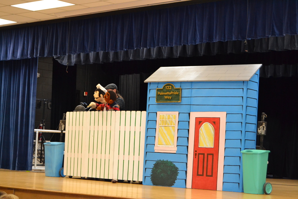 K-2 Puppet Show