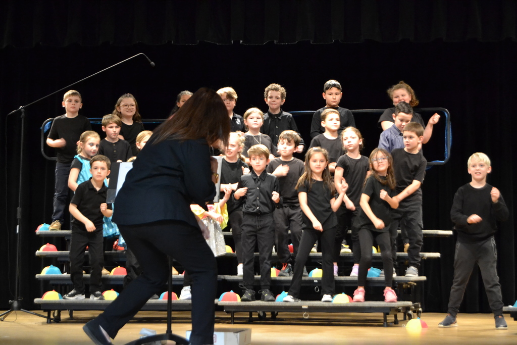 HHA 2nd Grade Show