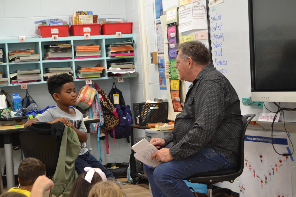 HHA students participate in artist in resident with Jeff Jordan 
