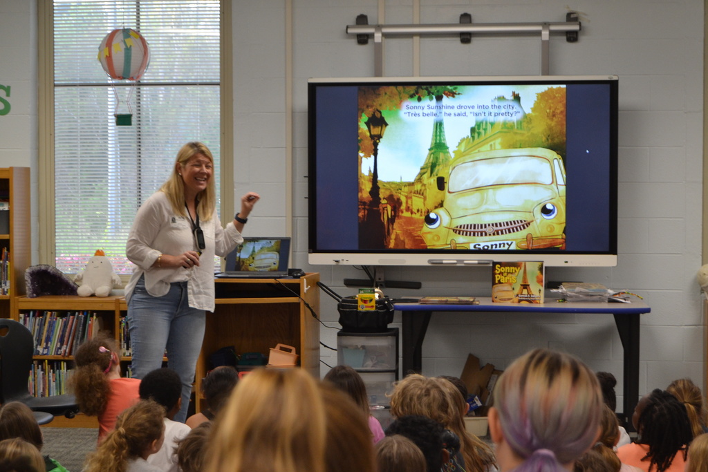 HHA students working with author Hannah E. Salters 