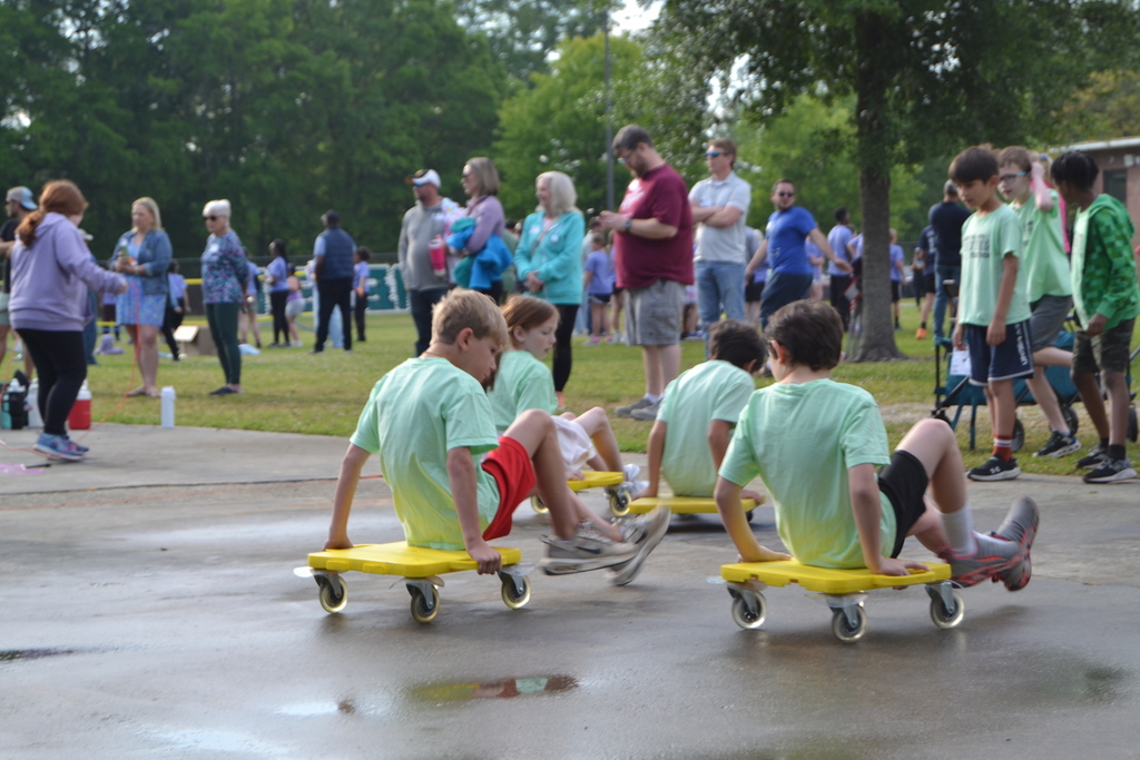 Students participating in HHA Field Day