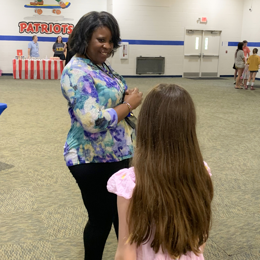 Juanita Waring with SRI student
