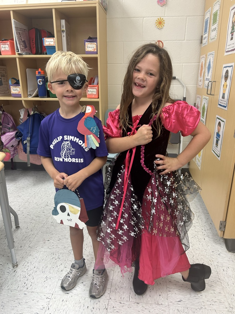 kids in pirate costumes 
