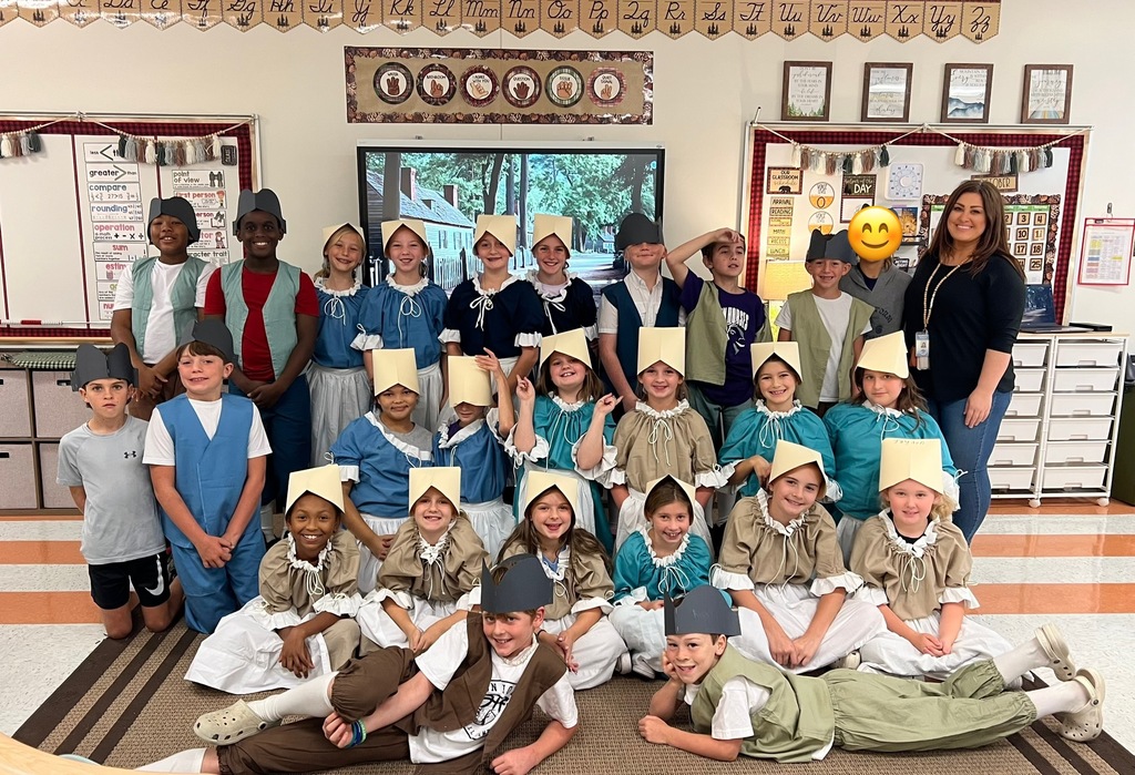 Ms. Roland's class dressed for their best in their Colonial outfits.