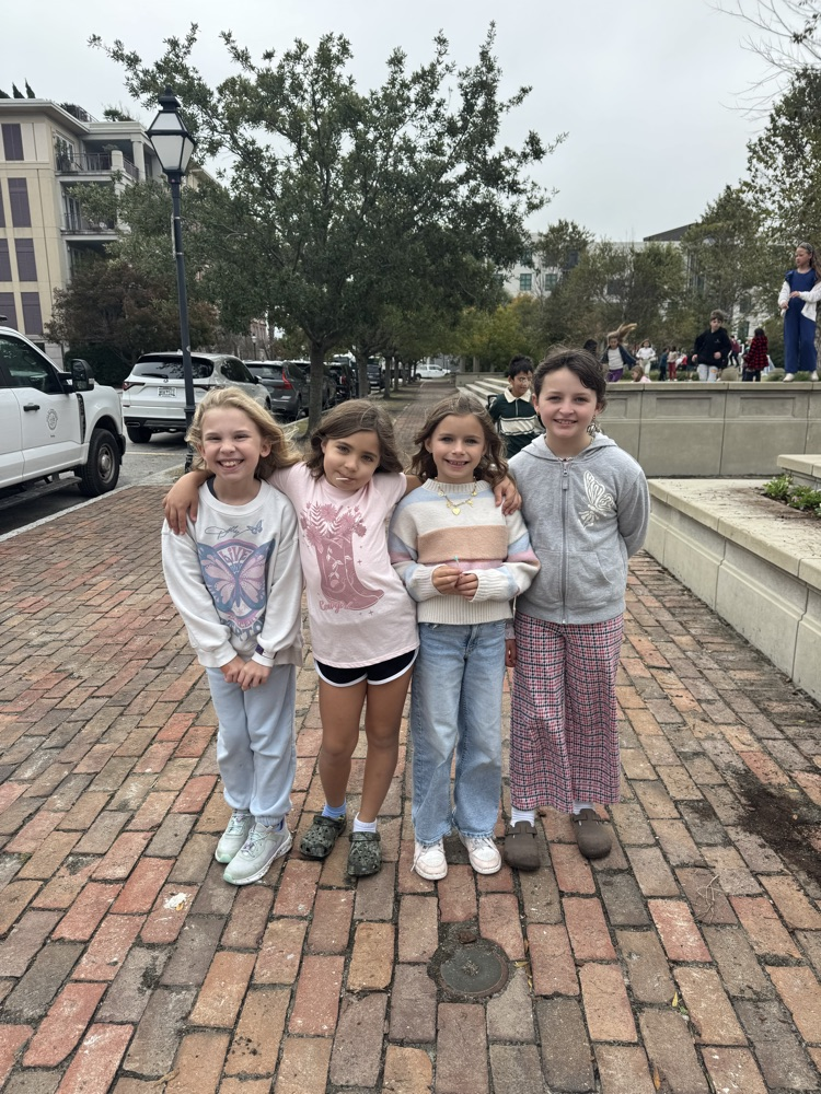 kids on field trip at park 