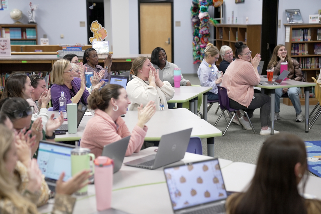teachers cheering
