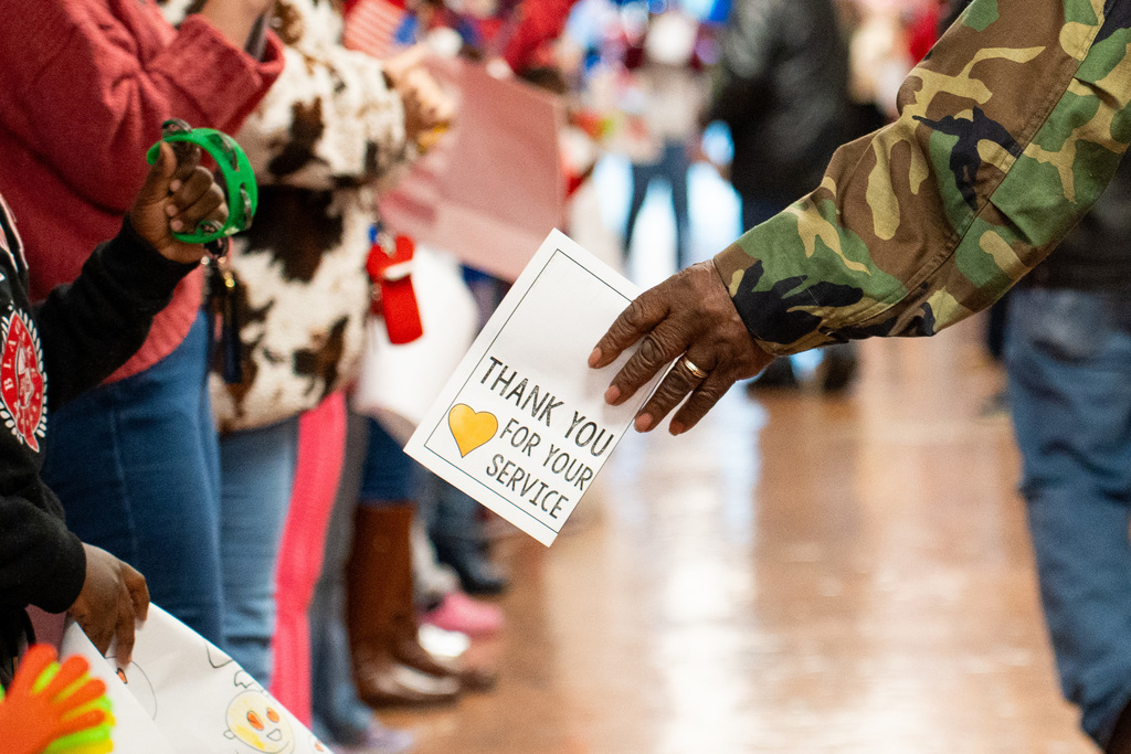 veteran with hand written card