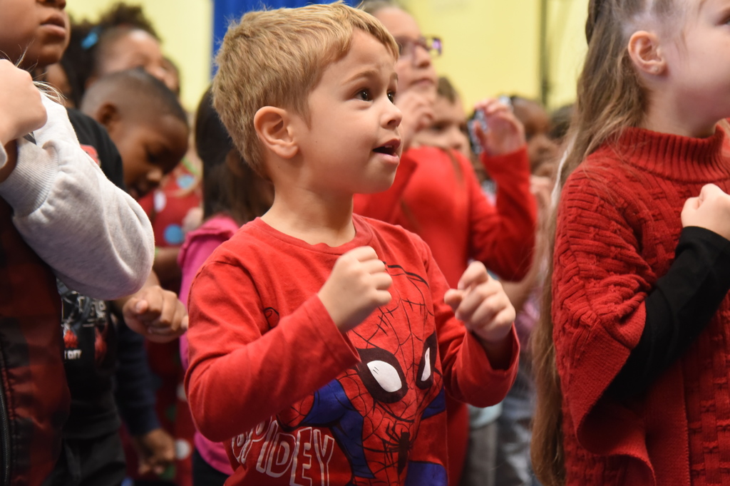 MCE students singing