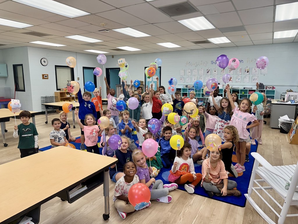 All kindergarten's balloons for the parade