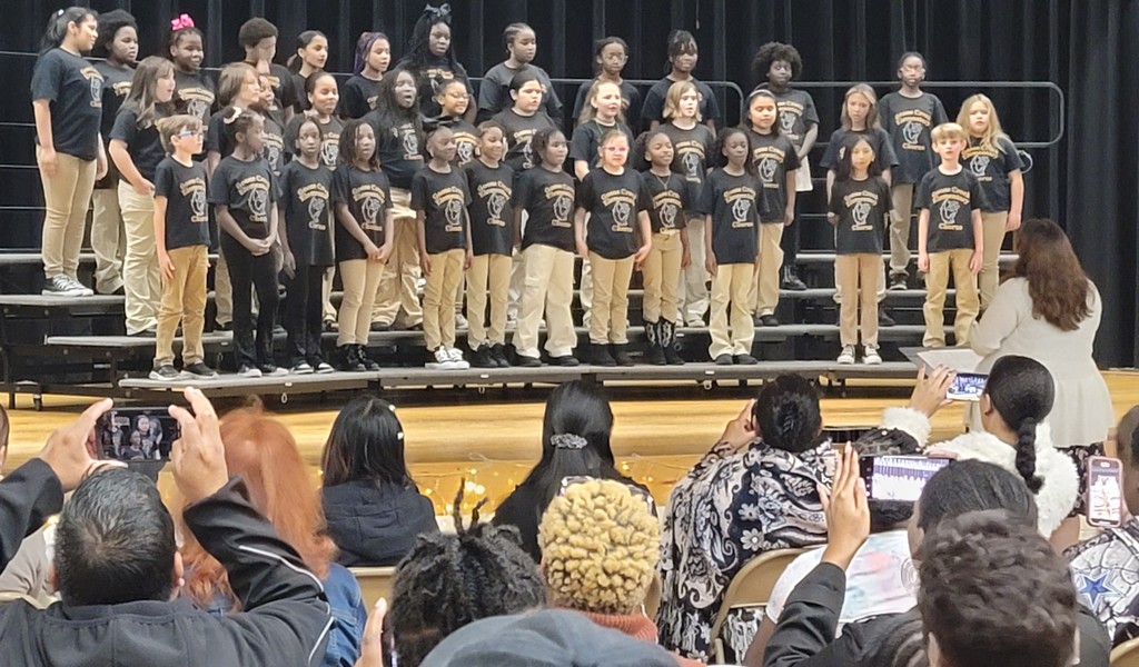 2025 Holiday Chorus Performance