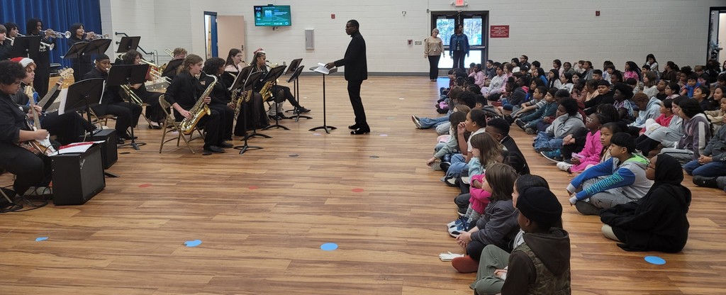 GCH Jazz band performed for GCE!