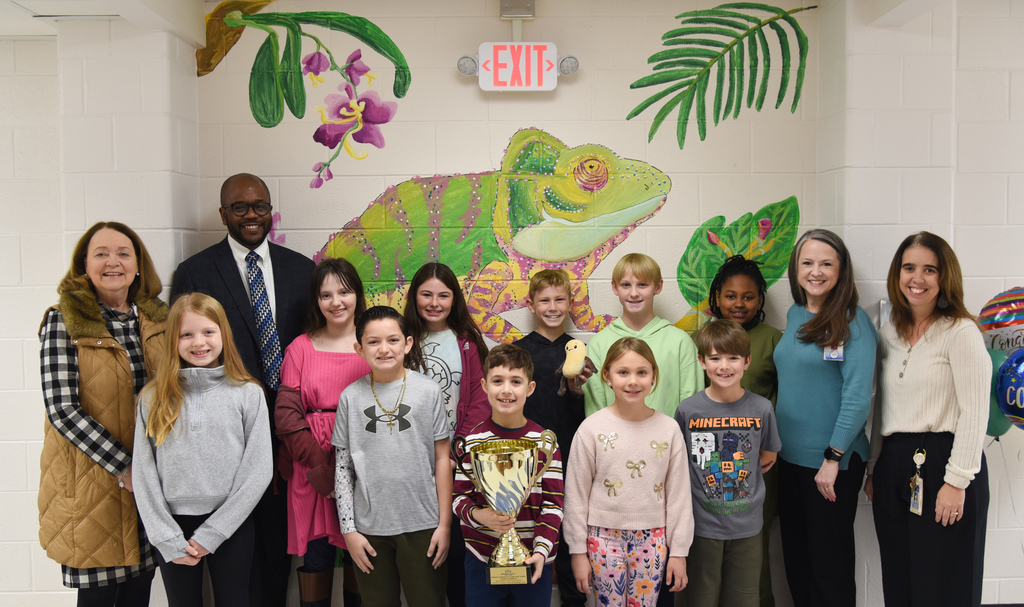 HHA Top 10 readers with BCSD staff