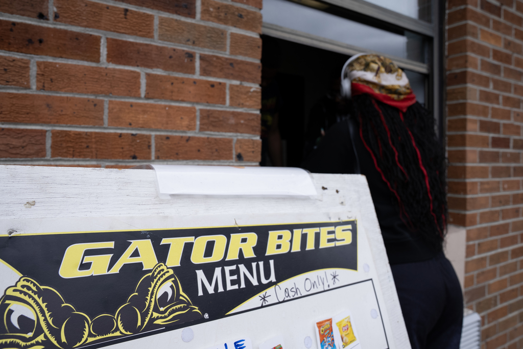 Gator Bites Menu sign