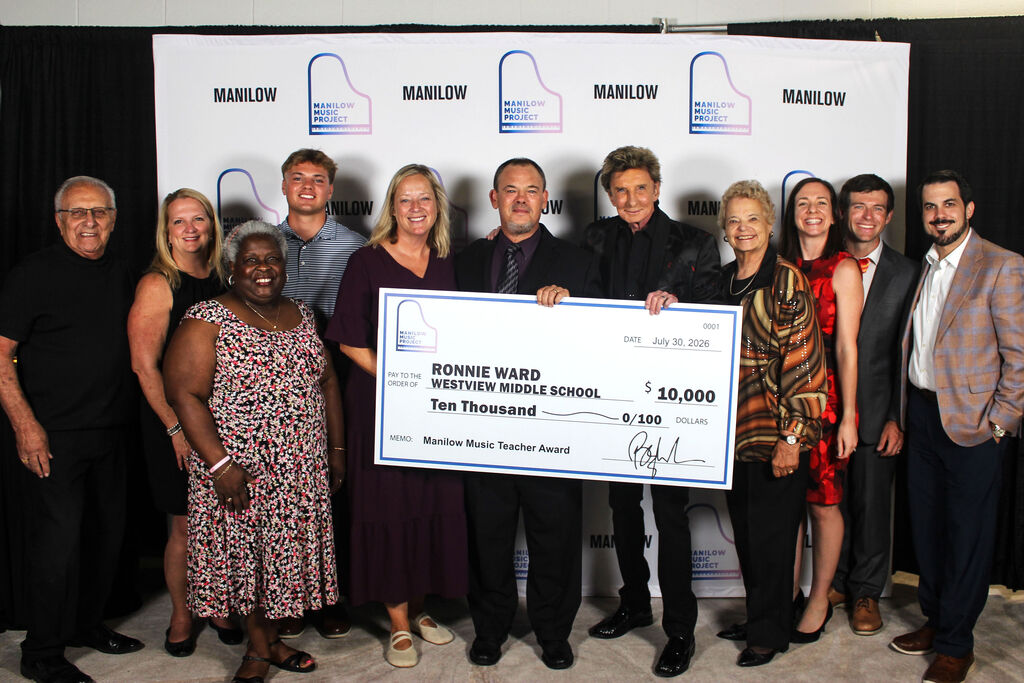 teachers and manilow