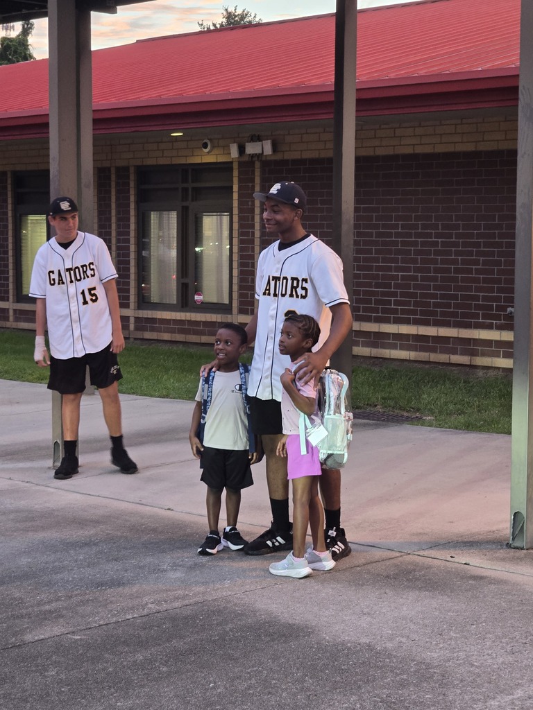 GCH's baseball team visited GCE!
