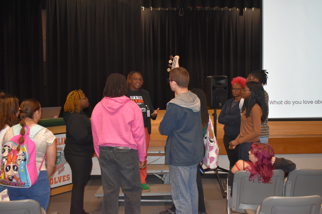 Junior and Senior Class Meeting
