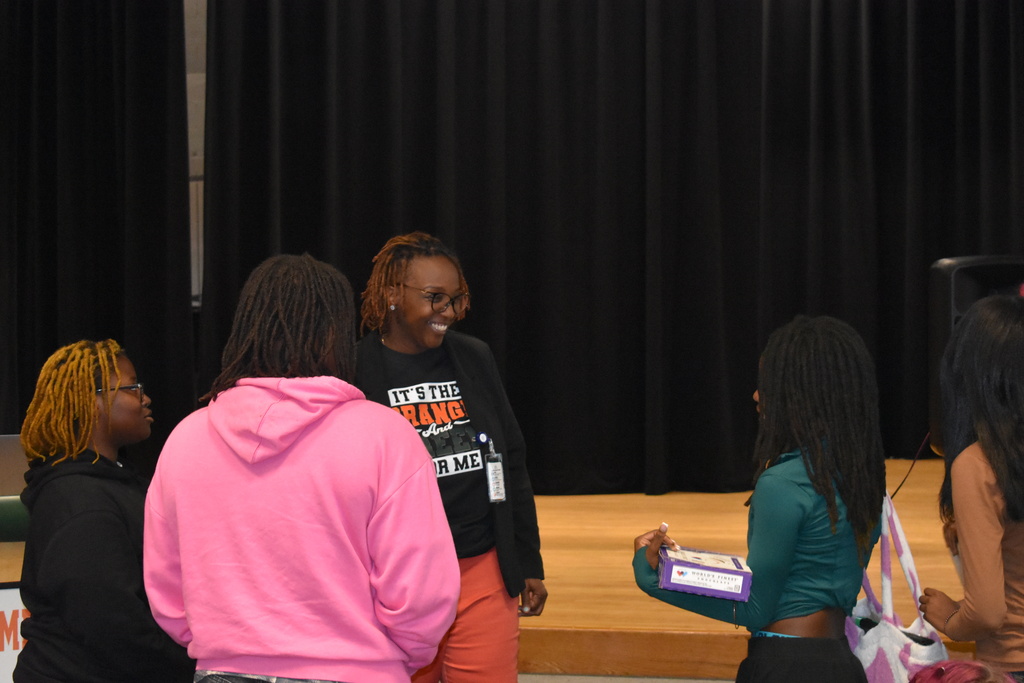 Junior and Senior Class Meeting