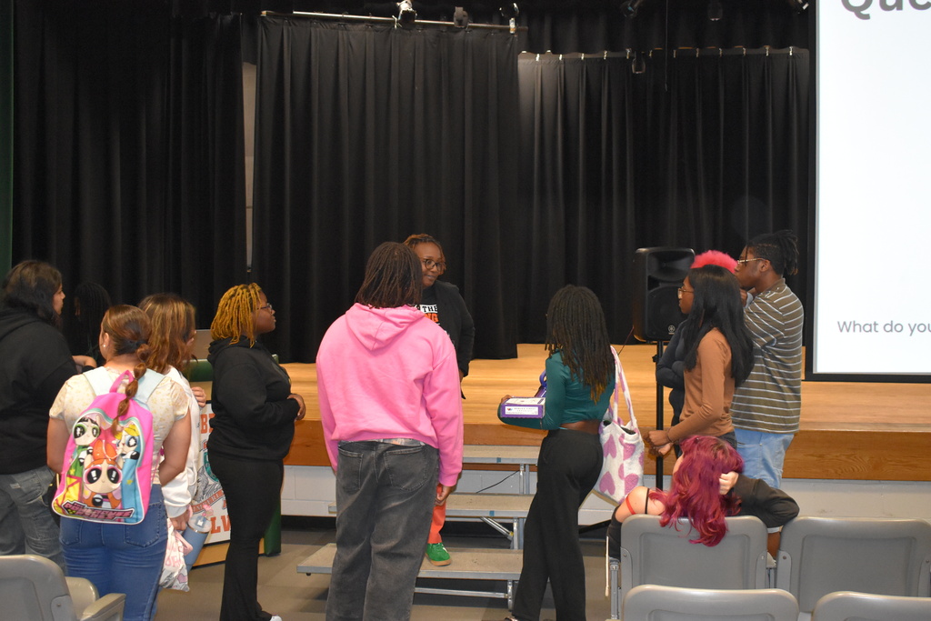 Junior and Senior Class Meeting