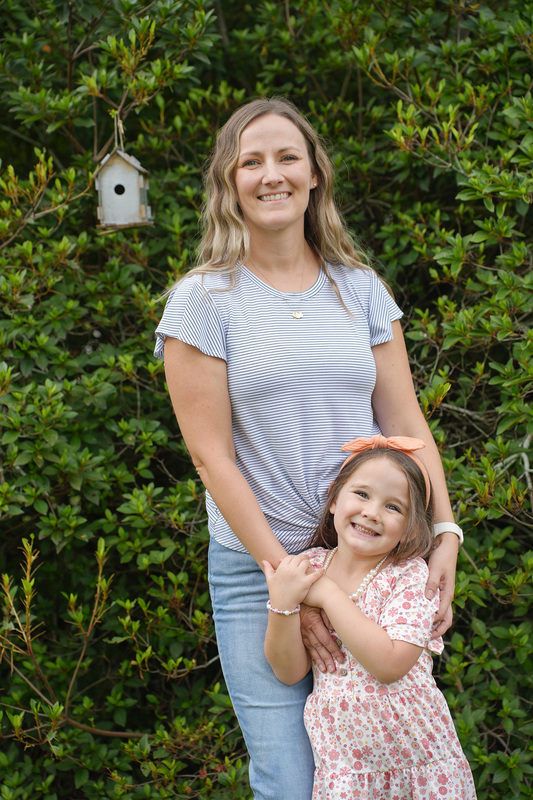 ellie and sarah