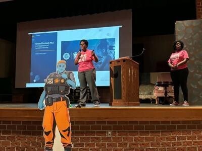 Kyanna Perkins and Traci Owusu at the Internet Safety event.