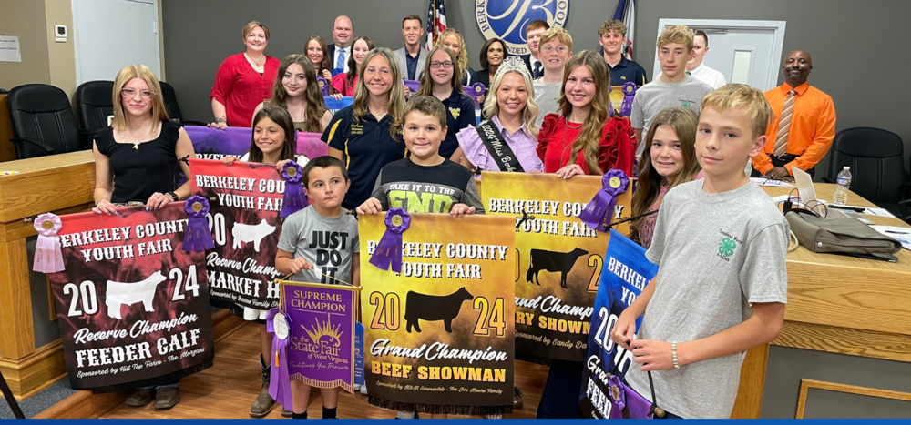 Berkeley County Youth Fair Winners with members of the board and superintendent Saxe