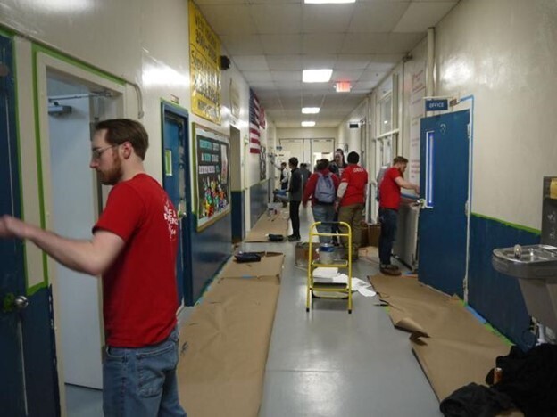 Volunteers from New Life Community Church