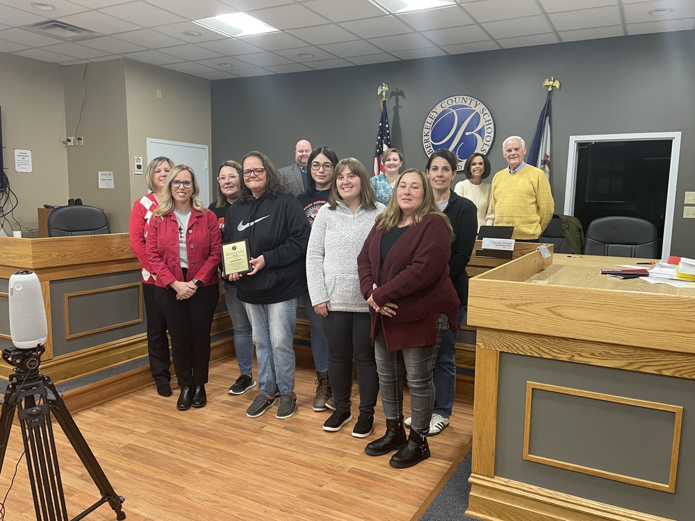 Heather Meyers, Staff at MRI, Dr. Saxe, and members of the board