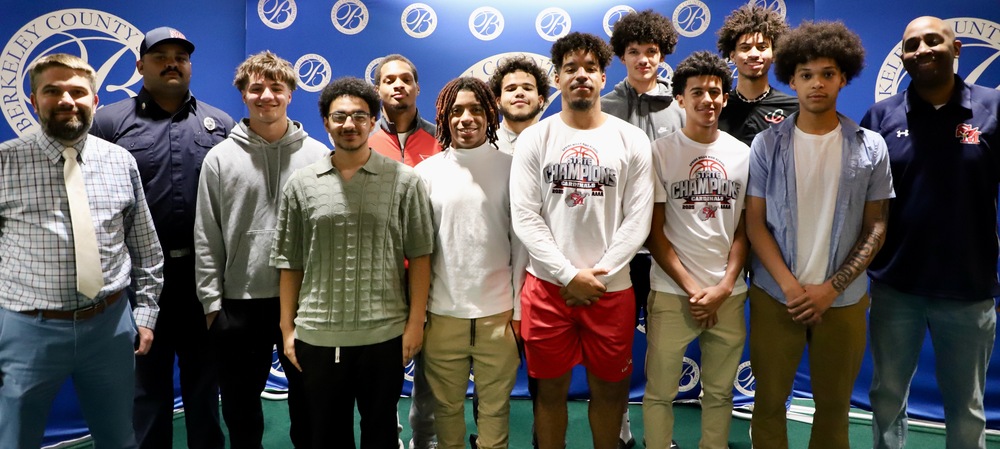 Spring Mills High Boys Basketball team