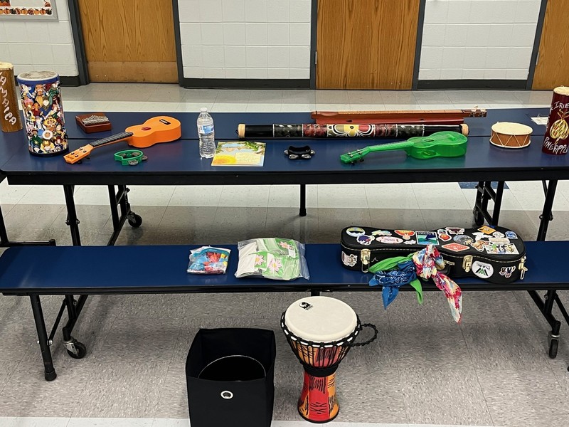 the musical instrument station