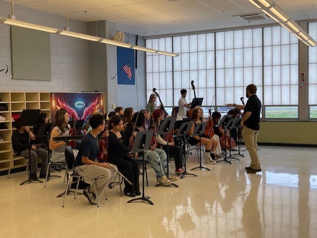 a picture of the strings students