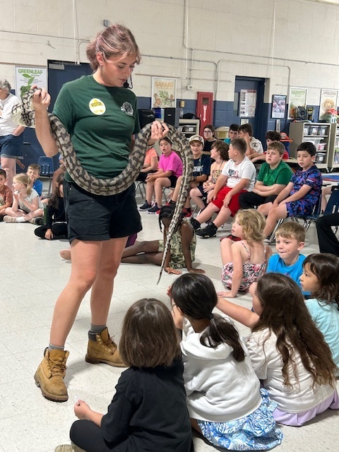 Animal Adventure Show