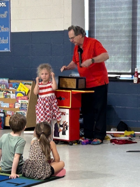 Surround Care Magic Show