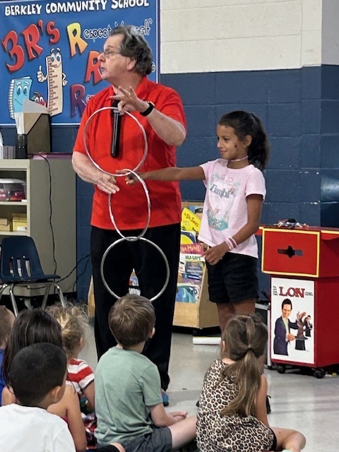 Surround Care Magic Show