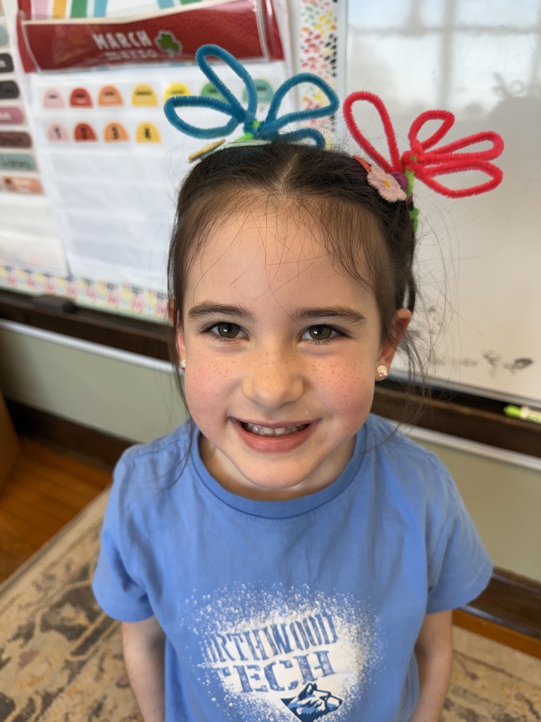 small girl dressed for Dr. Seuss Day