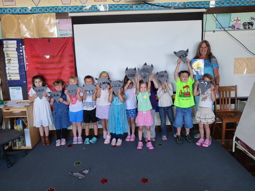 kindergarten craft day