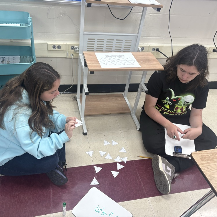 7th graders teamed up to solve a puzzle full of adding and subtracting rational numbers 🧩➕➖
