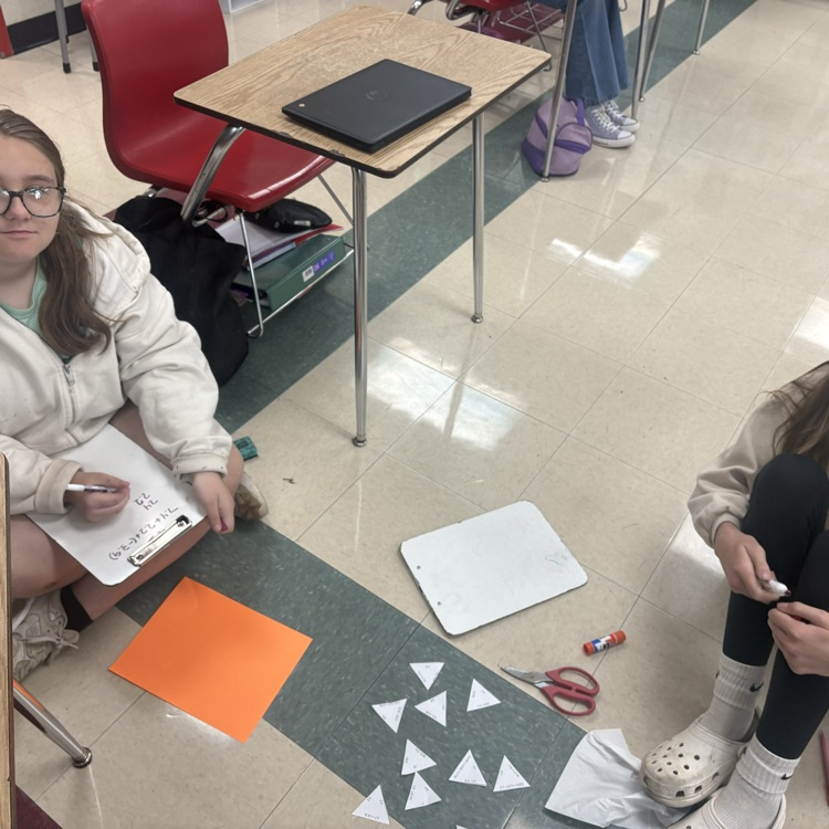 7th graders teamed up to solve a puzzle full of adding and subtracting rational numbers 🧩➕➖