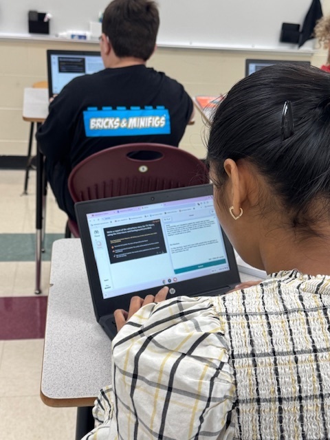 Mrs. Starline’s language arts students explored narrative writing using Curipod, an interactive tool that gives them instant feedback to grow their skills! 📚✍️