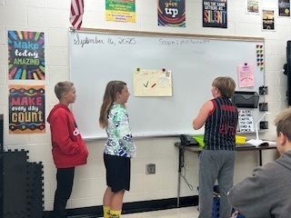   🦖 Our 6th graders went back in time! After reading about the de-extinction of dire wolves, each group researched an extinct animal, debated the pros & cons of bringing it back, and created posters to share their ideas. 🌍✨ Amazing creativity and critical thinking on display!   