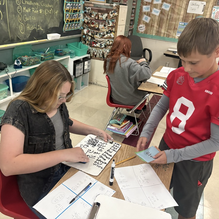 Our 7th graders took charge of their learning today! They used a rubric to create and solve their own multiplication expressions with rational numbers. 👏🧮