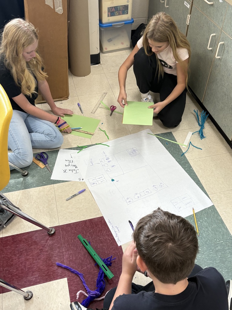  Students work in collaborative STEM families to create garden models as they strengthen their thinking, communication, and math skills.