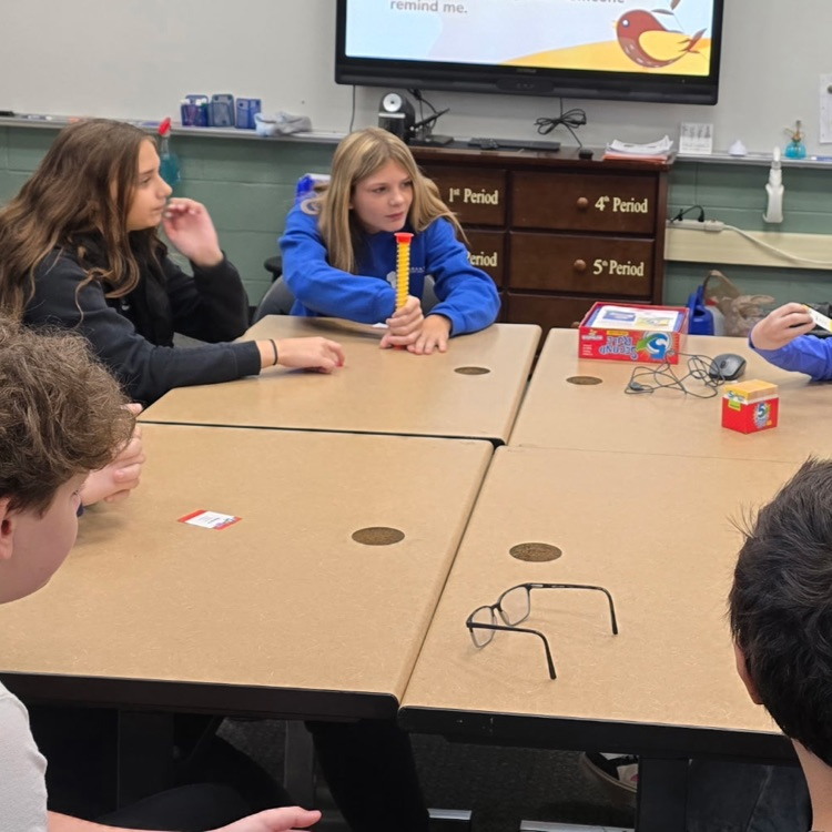 7th graders in Career Exploration used the game 5 Second Rule to practice communication and critical thinking while under pressure. They will definitely need those skills in their future jobs! 