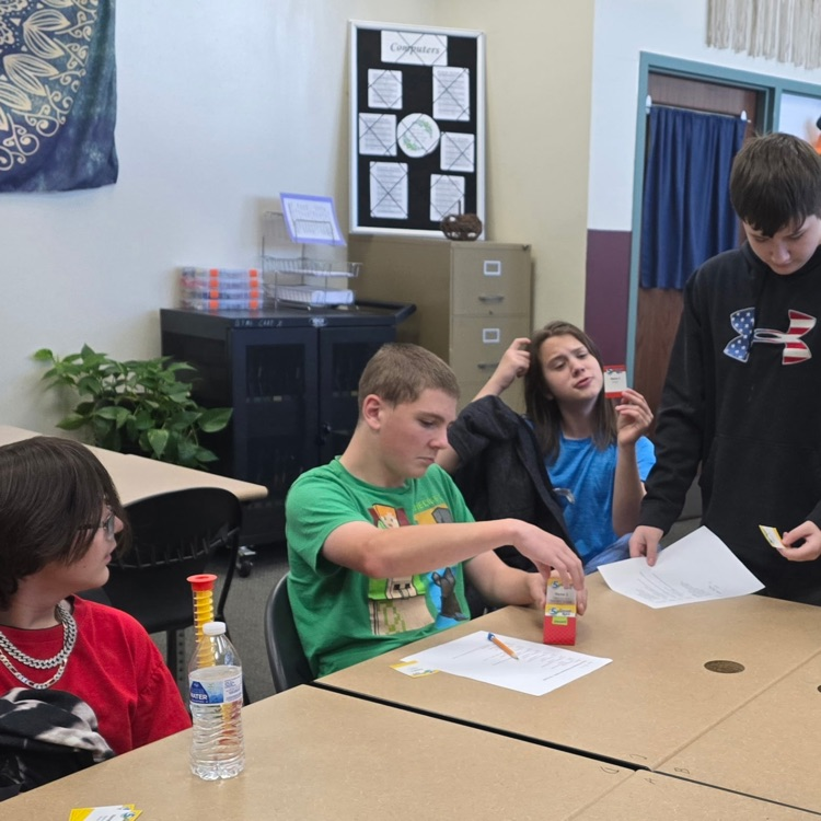 7th graders in Career Exploration used the game 5 Second Rule to practice communication and critical thinking while under pressure. They will definitely need those skills in their future jobs! 