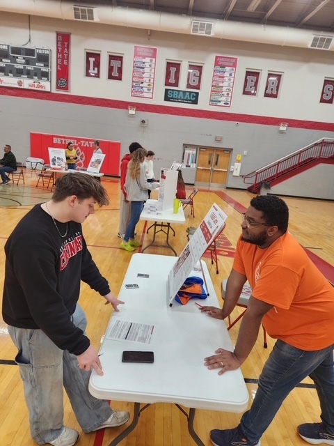  Our BTHS juniors took on the real world today during the #RealMoneyRealWorld simulation from @OSUExtension in our gym! 