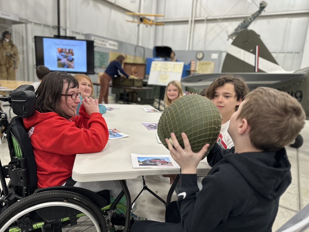 Students had a fun day at the Tri-State Warbird Museum! Students learned about military pilots, different kinds of aircraft, and how veterans sacrificed for our country during WWII. They also had the opportunity to make a craft and sit in a military Jeep! 