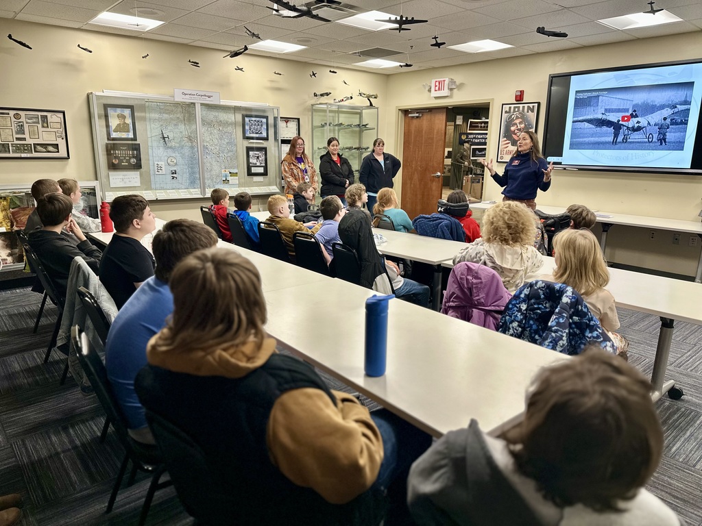 Students had a fun day at the Tri-State Warbird Museum! Students learned about military pilots, different kinds of aircraft, and how veterans sacrificed for our country during WWII. They also had the opportunity to make a craft and sit in a military Jeep! 